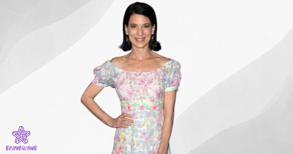 Perrey Reeves