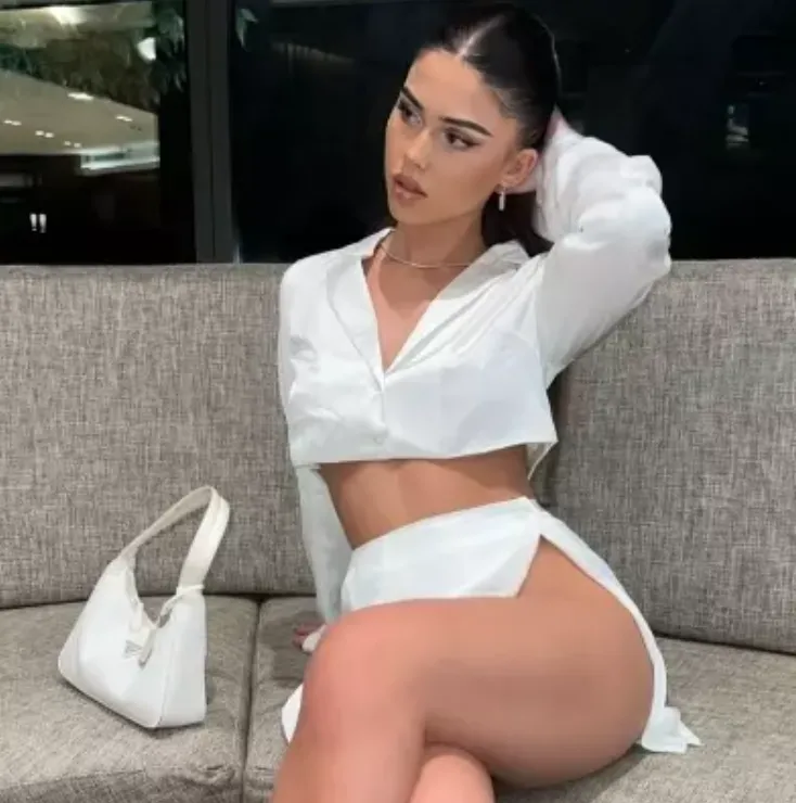 Exploring Leah Halton: Age, Biography, Career & Secrets You Didn’t Know