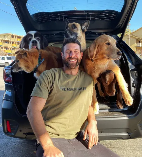Lee Asher Net Worth Revealing the Magic Behind His Fortune