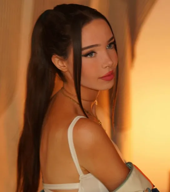 Lydia Violet Age – Biography, Lifestyle, Net Worth 2025 & More